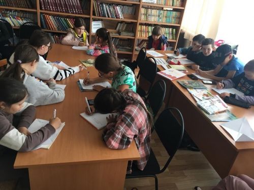 Сегодня, в дворовом лагере с.Ютаза, прошла акция «Письмо солдату»