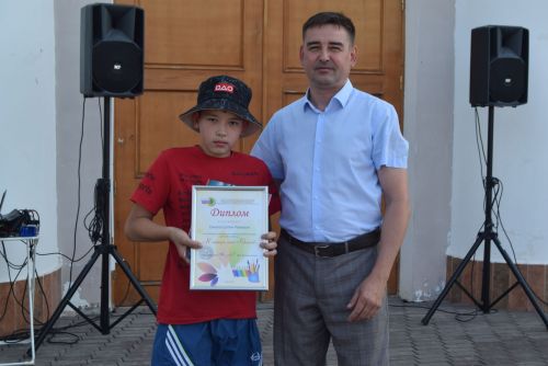 Профсоюз Совета и Исполкома Ютазинского района провел детский праздник