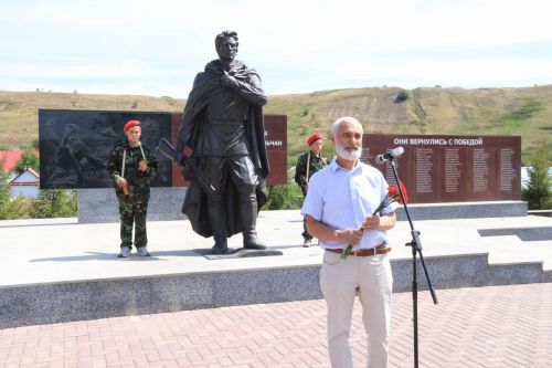 Ютазинцы обличили неофашизм