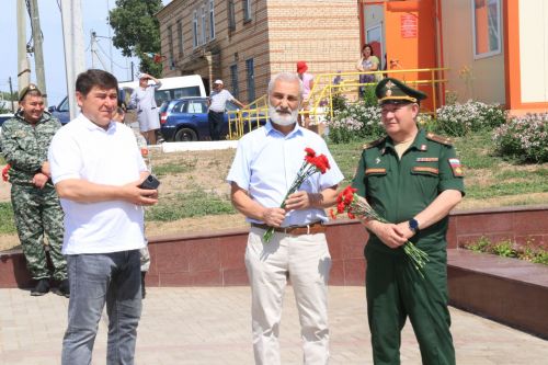 Ютазинцы обличили неофашизм