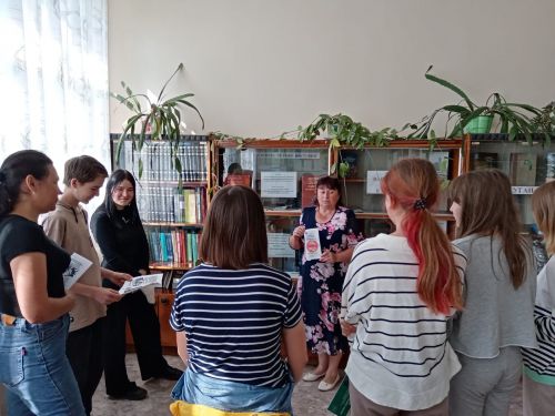В Каракашлинской сельской библиотеке провели профилактическую беседу «Наркомания – шаг в бездну!»