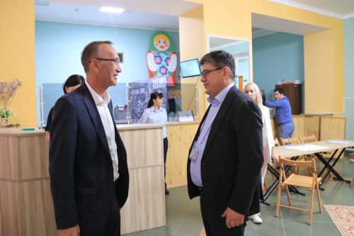 Граждане Узбекистана проголосовали досрочно
