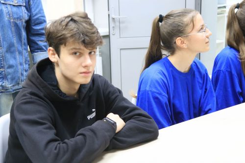 Министр по делам молодежи РТ  Ринат Садыков возглавил церемонию открытия молодежного центра в Уруссу