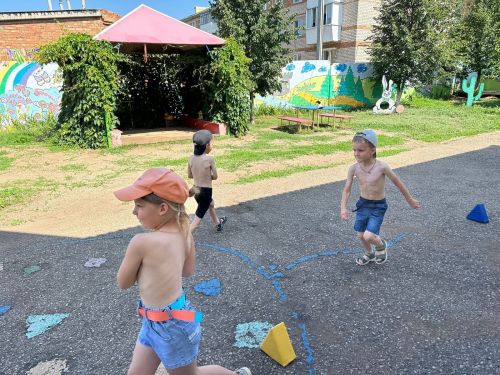 В детском саду номер 6 прошел самый долгожданный и мокрый праздник Нептуна!