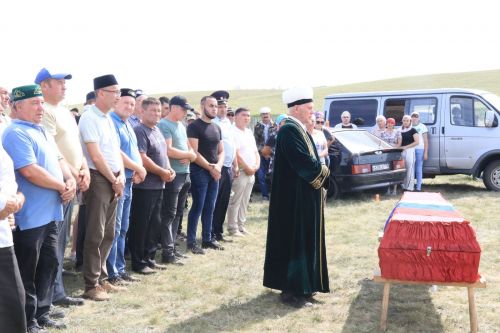 Жители Ютазинского района попрощались с погибшим в ходе СВО земляком