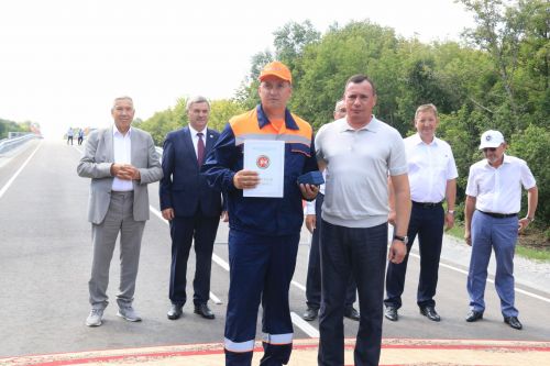 Заслуженные награды — строителям моста через реку Дымка