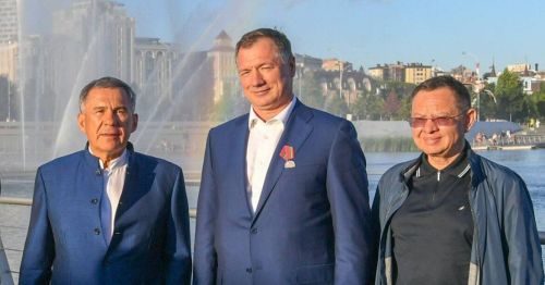 Раис Татарстана поздравил строителей республики с профессиональным праздником