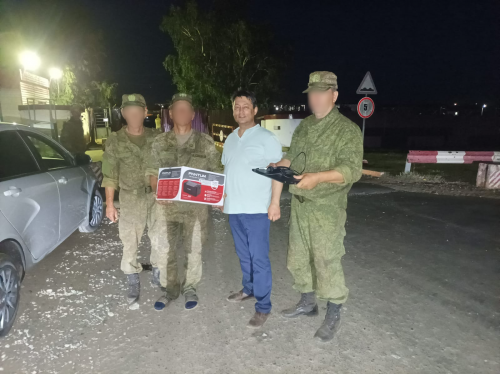 Ютазинские контрактники получили оргтехнику от руководства района