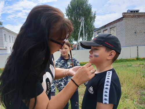 В Центре детского творчества состоялась акция «Триколор» в честь Дня флага РФ