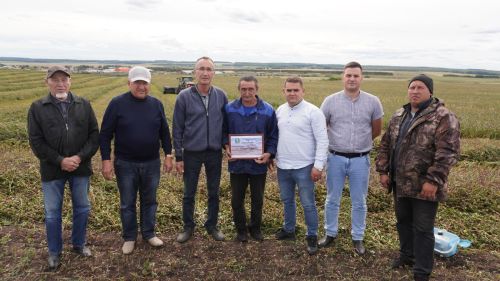Ютазинских хлеборобов материально простимулировали