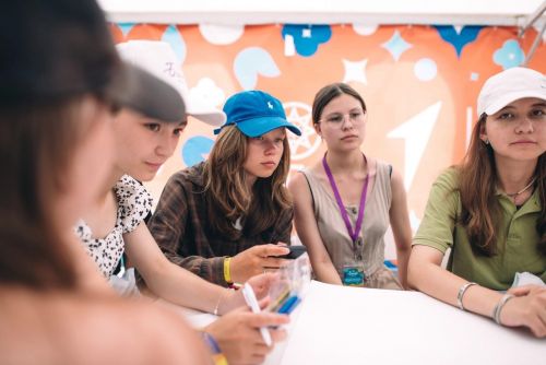 Учащиеся Дымтамакской школы принимают участие на 5 смене форума