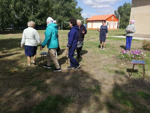 Акбашцы с песнями встретили День Республики Татарстан