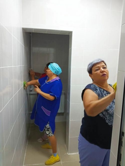 В Уруссинской поликлинике перед открытием дверей принимаются последние подготовительные мероприятия