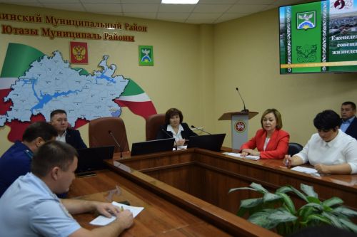 Пожарная служба района приступает к осенней проверке