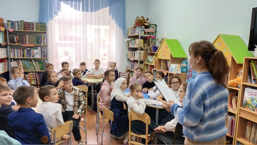 Младшие школьники узнали об опасностях виртуального общения