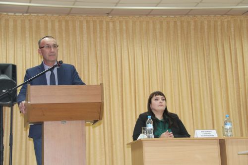 Абсалямовцы на сходе активно задавали вопросы