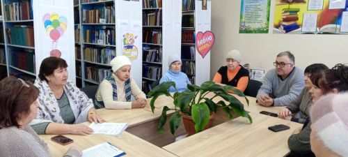 В Каракашлинской библиотеке собрались за круглым столом