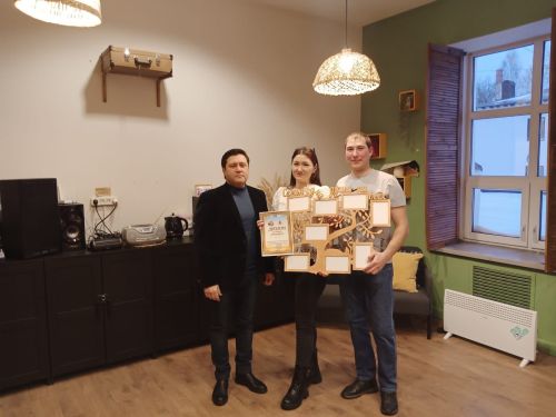 В Уруссинском РДК прошла церемония награждения участников фотоконкурса «Семья в объективе»