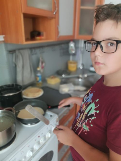 Уруссинские школьники проводят каникулы с пользой