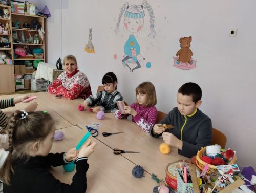 Уруссинцы посетили мастер-класс по декоративно-прикладному искусству