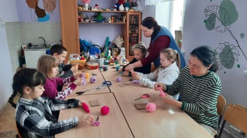 Уруссинцы посетили мастер-класс по декоративно-прикладному искусству