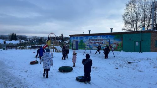 Старо-уруссинские школьники повеселились на свежем воздухе