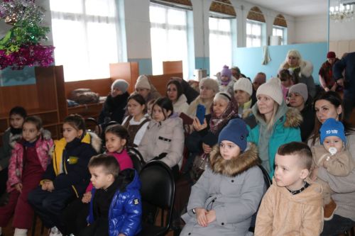 Веселый Рождественский утренник прошел в уруссинском Свято-Никольском приходе