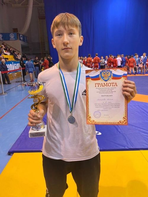 Поздравляем наших учащихся с призовыми местами в фестивале спортивных единоборств в силовых видах спорта