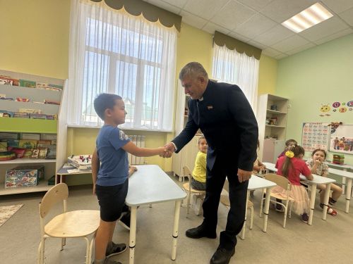 Рабочий визит депутата  Государственного совета РТ  Камиля Гилманова в Ютазинский район