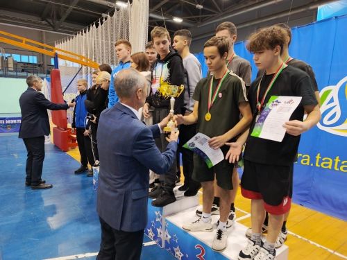 С 12-13 декабря в селе Высокая гора прошло Первенство Республики по гиревому спорту
