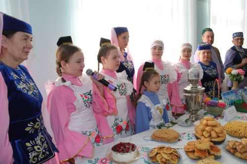 Байрякинская семья стала победителем фестиваля родословной