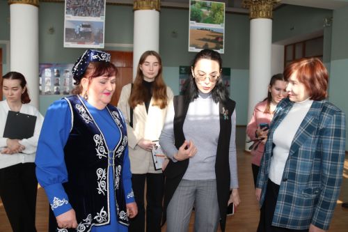Байрякинская семья стала победителем фестиваля родословной