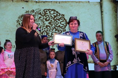Байрякинская семья стала победителем фестиваля родословной