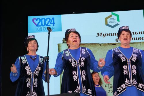 Бәйрәкә авылы гаиләсе шәҗәрә фестивалендә җиңү яулады