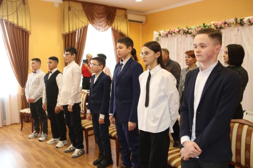 Ютазинские школьники получили паспорта в торжественной обстановке
