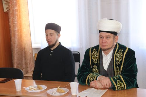 Марат-хазрат Марданшин встретился с условно осужденными жителями района