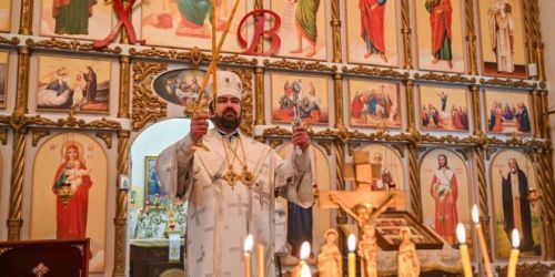В Уруссинском Свято-Никольском храме прошла архиерейская литургия во Вселенскую родительскую субботу