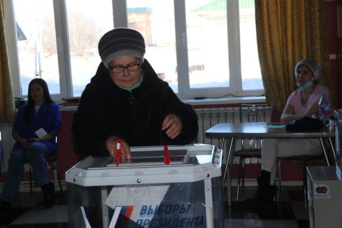 К «Востоку» стекается электорат