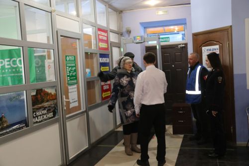 К «Востоку» стекается электорат
