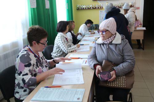 ЦДТ: выборы совпали с Масленицей