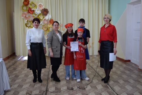 В Уруссу прошел районный семейный конкурс кулинарного искусства «Готовим вместе»