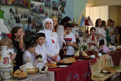 В Уруссу прошел районный семейный конкурс кулинарного искусства «Готовим вместе»