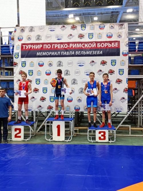 Ютазинские борцы завоевали бронзу