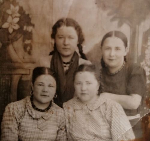 Родники Ак-Чишмы по сей день журчат в ее сердце