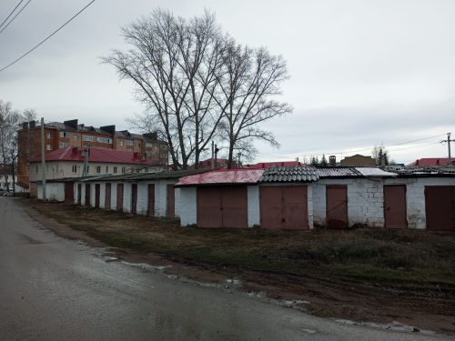 У тебя есть документы на сарай?