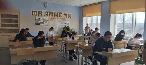 В Уруссу прошли тренировочные ЕГЭ и ОГЭ по химии