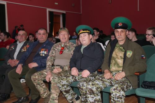 Ютазинские ребята уходят в армию