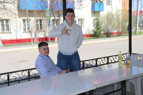 Учащиеся школ — в радостном ожидании летних каникул