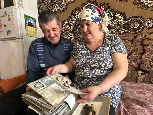 Были соседями, стали мужем и женой