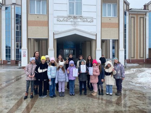 Талантливые вокалистки ансамбля «7 нот» успешно выступили на Международном конкурсе